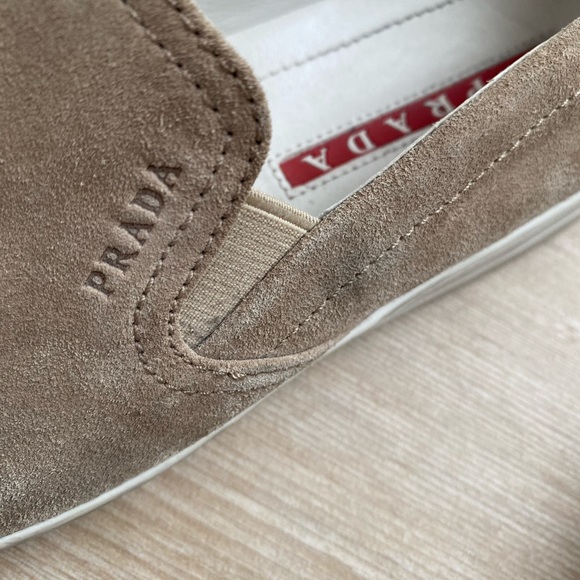 Prada slip on sneaker - Picture 6 of 7